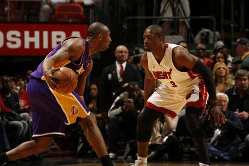 CBA杯战报：塔克22分7板，广厦103-99险胜青岛（CBA杯快讯：塔克砍下22分7篮板，广厦103-99险取青岛）