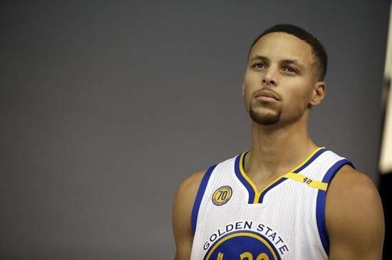 记者：赫伊森和姆巴佩、卡马文加一样，虽退出国家队但未受伤（记者：赫伊森与姆巴佩、卡马文加一样，退队非伤病原因）