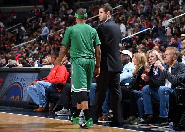 利物浦3-2毕尔巴鄂竞技，萨拉赫破门+失点，加克波双响（利物浦3-2险胜毕尔巴鄂竞技：萨拉赫进球失点，加克波梅开二度）