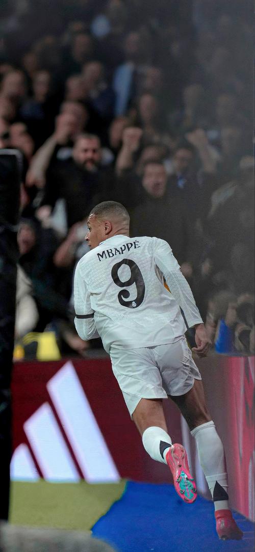 撑起球队前三节！马瑟林&西亚卡姆合砍48分，罚球9中9（马瑟林与西亚卡姆联手轰48分，前三节扛起球队，罚球9罚9中）