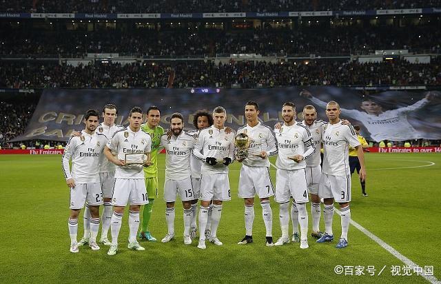 赫内斯：明年目标是德甲冠军；已准备庆祝活动？我们不想傲慢（赫内斯：明年冲击德甲冠军；谈庆祝安排：我们不想显得傲慢）