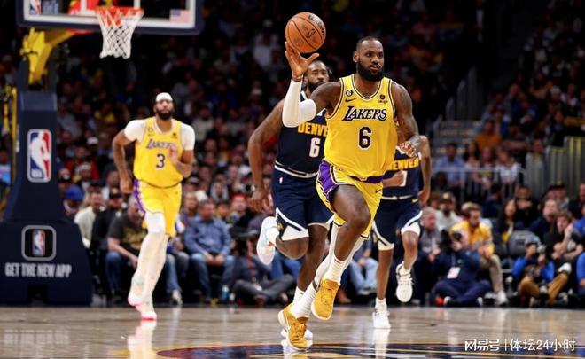 米兰vs拉齐奥终场前点球未判原因：马鲁西奇对帕夫洛维奇犯规（米兰战拉齐奥补时争议点球未判：因马鲁西奇先对帕夫洛维奇犯规）