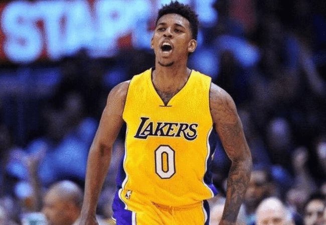 赵宇豪：祝福尹鸿博未来一切顺利；祝愿河南队足协杯夺冠（赵宇豪送祝福：愿尹鸿博前程似锦，盼河南队问鼎足协杯）